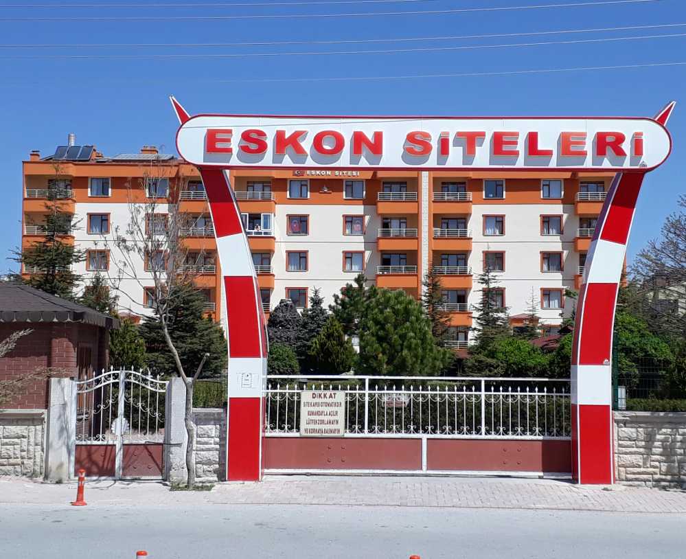 BOSNADA ESKON SİTELERİNDE KİRALIK ARA KAT DAİRE